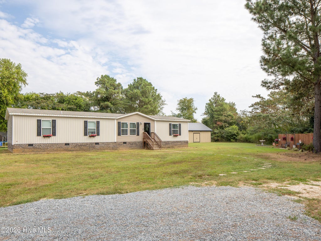 Photo of 107 Lori Lane, Dunn, NC 28334 (MLS # 100605152)