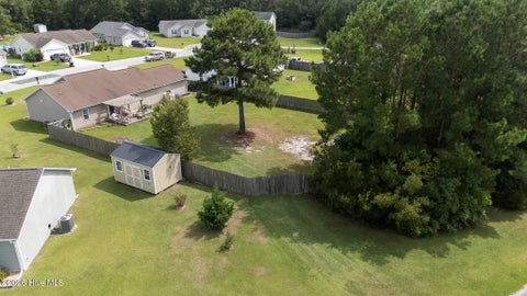 Tiny photo for 402 S Elisa Lane, Hubert, NC 28539 (MLS # 100604403)