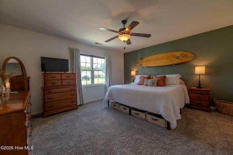 Tiny photo for 402 S Elisa Lane, Hubert, NC 28539 (MLS # 100604403)