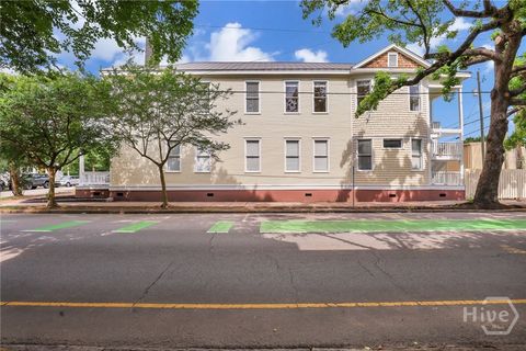 Multifamily For Sale - 420 E Bolton Street<br/> Savannah, GA 31401