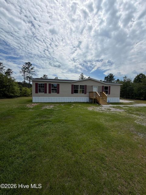 Mobile Home For Sale - 155 Crown Point Drive<br/> Columbus County, Riegelwood, NC 28456