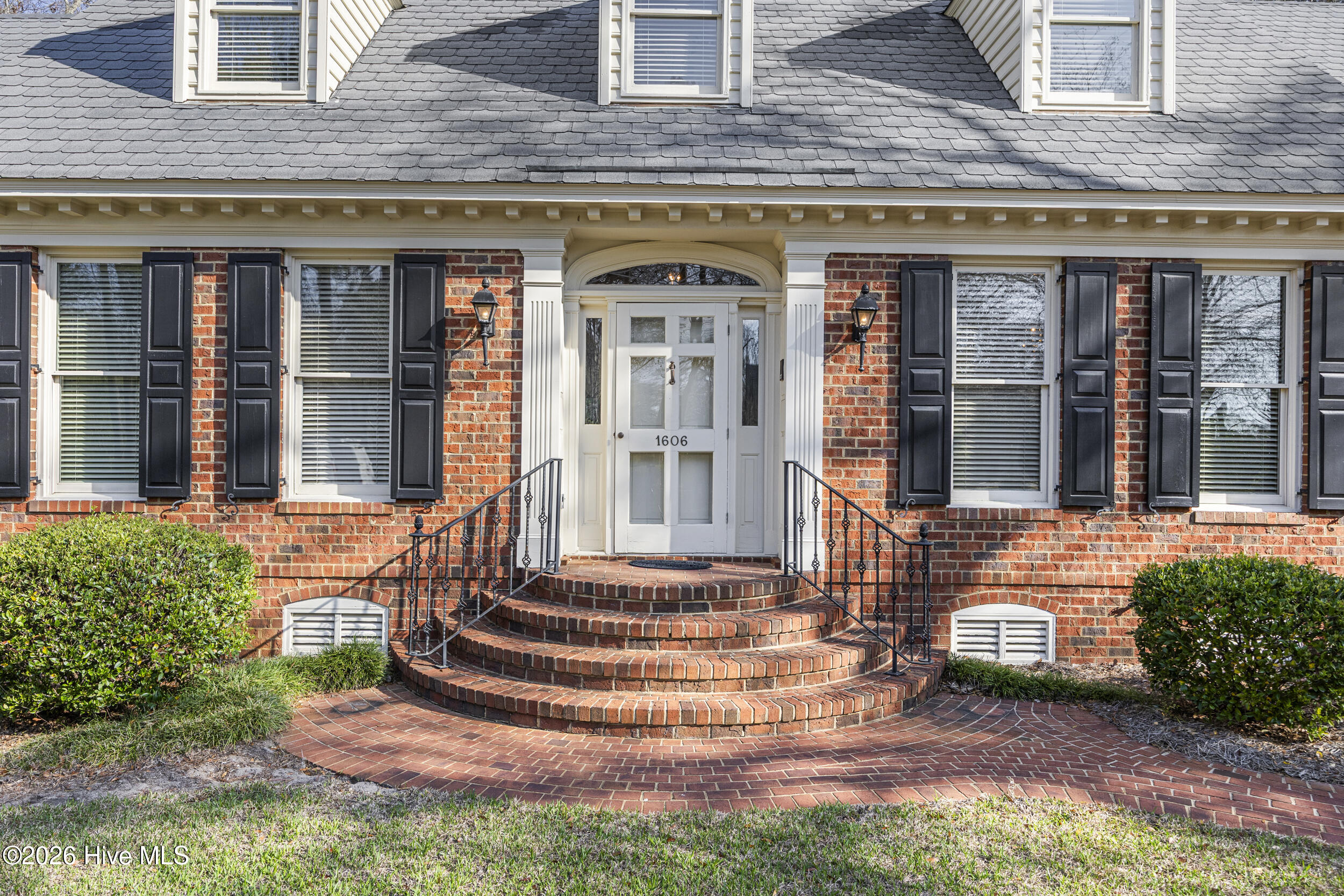 1606 Pembroke Jones Drive