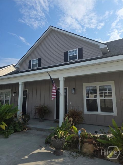 Townhouse For Sale - 29 Travis Street<br/> Savannah, GA 31406