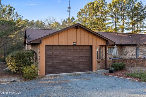Photo of 622 Redwood Drive, Southern Pines, NC 28387 (MLS # 100546044)