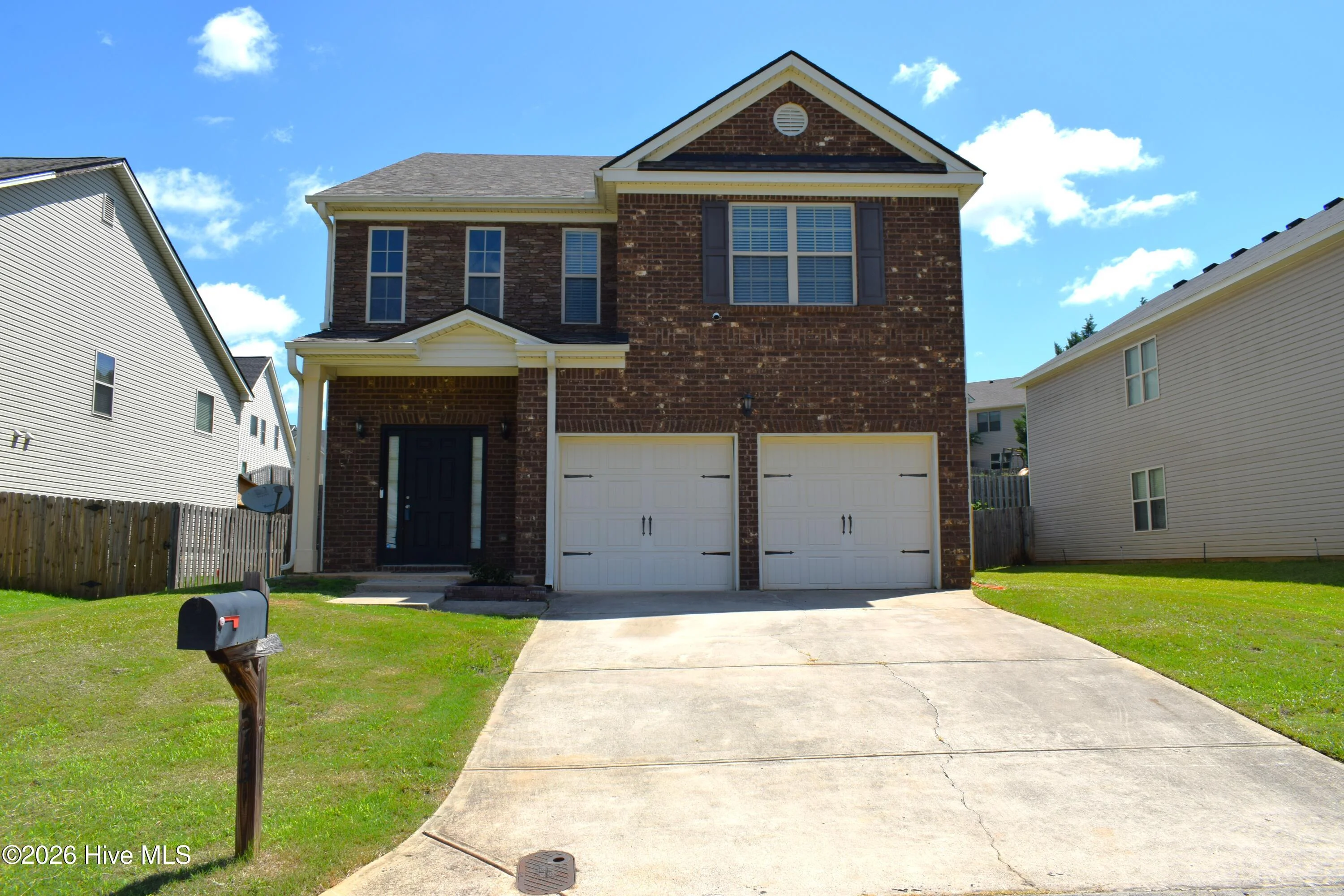 513 Lory Lane