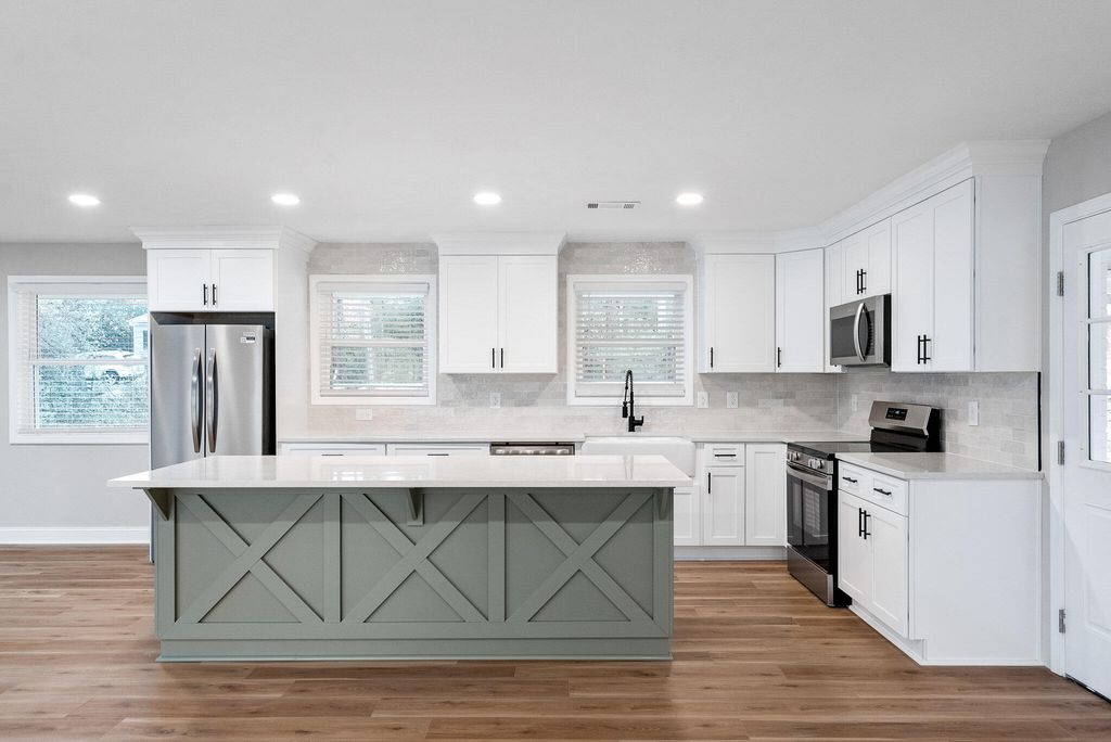 Photo of 909 Hammond Drive, North Augusta, SC 29841 (MLS # 552135)