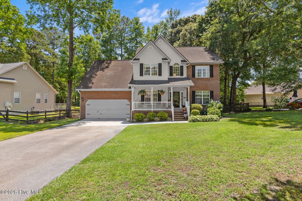 Photo of 125 Dockside Drive, Jacksonville, NC 28546 (MLS # 100577391)