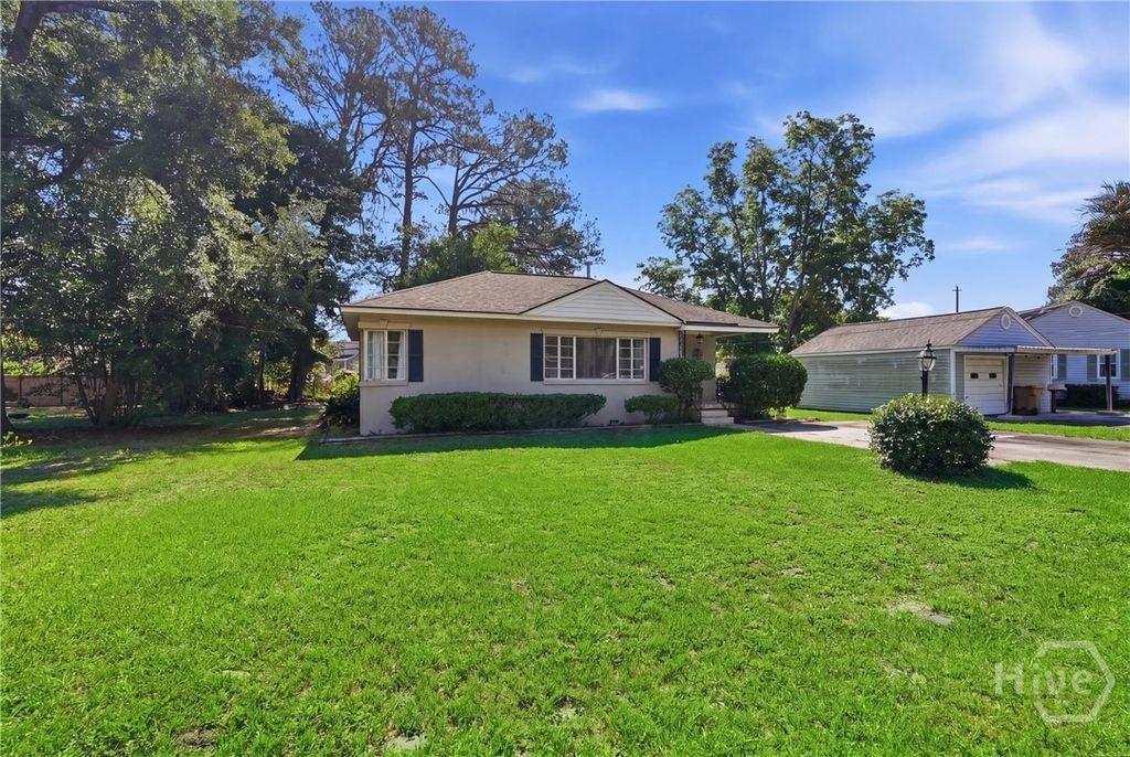 Photo of 3324 Louis Street, Savannah, GA 31404 (MLS # SA356410)