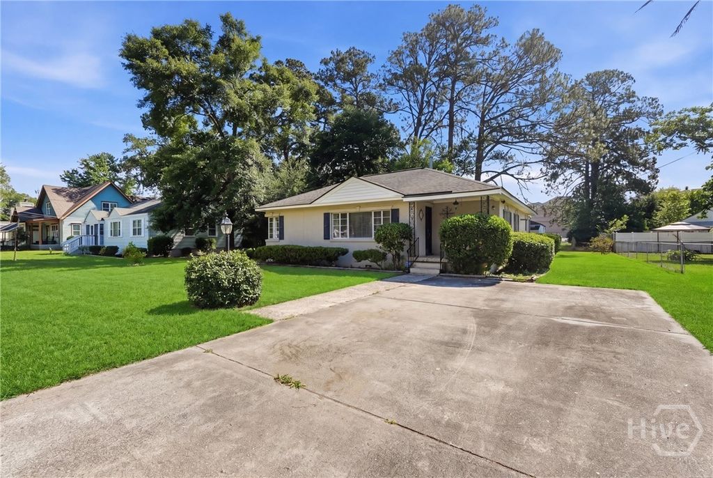 Photo of 3324 Louis Street, Savannah, GA 31404 (MLS # SA356410)