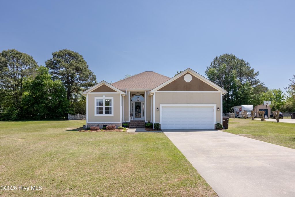 Photo of 112 Carlyle Circle, Goldsboro, NC 27530 (MLS # 100567448)