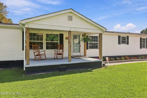 Mobile Home For Sale - 1022 Davis Road<br/> Elizabeth City, NC 27909