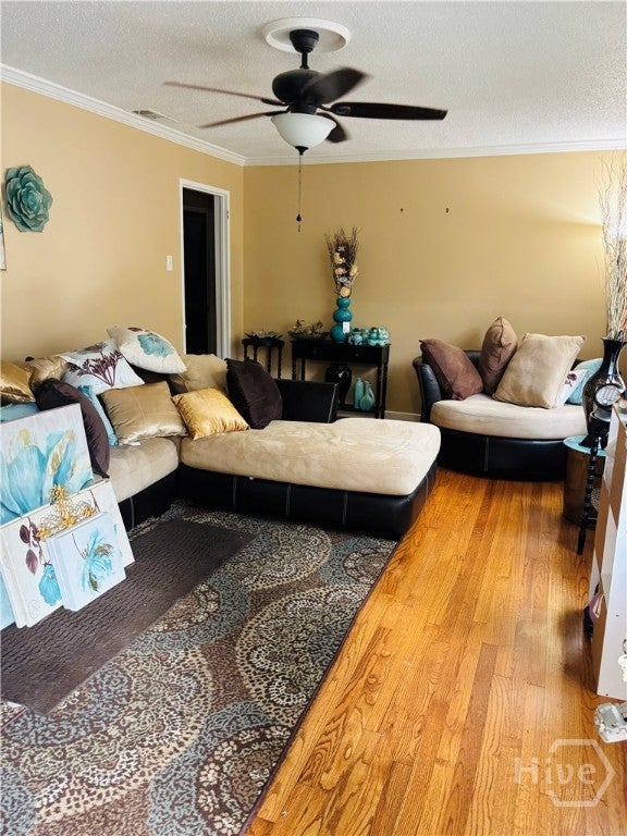 Photo of 52 S Parkwood DR, Savannah, GA 31404 (MLS # SA362415)
