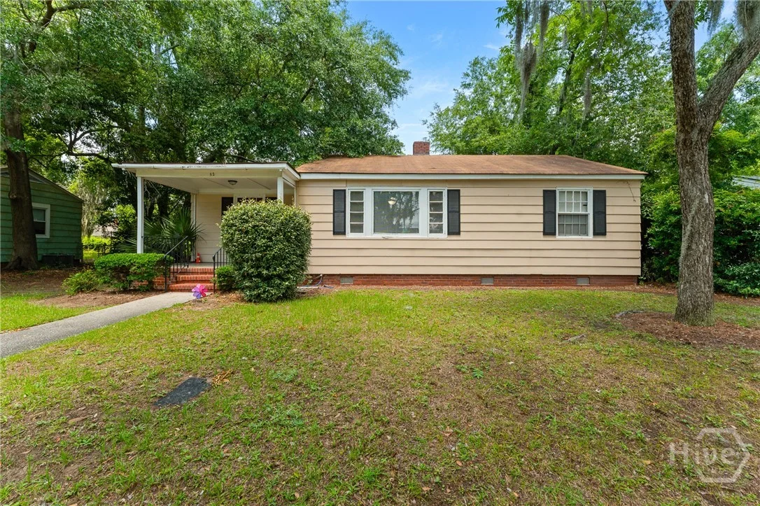 52 S Parkwood Dr