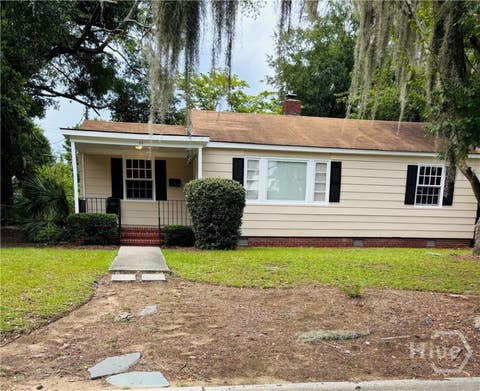 Homes For Sale - 52 S Parkwood Dr<br/> Savannah, GA 31404