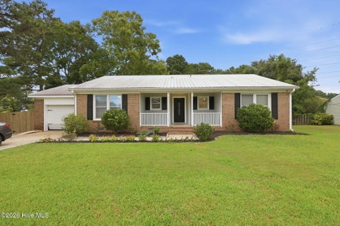 Photo of 1110 Brynn Marr Road, Jacksonville, NC 28546 (MLS # 100601616)
