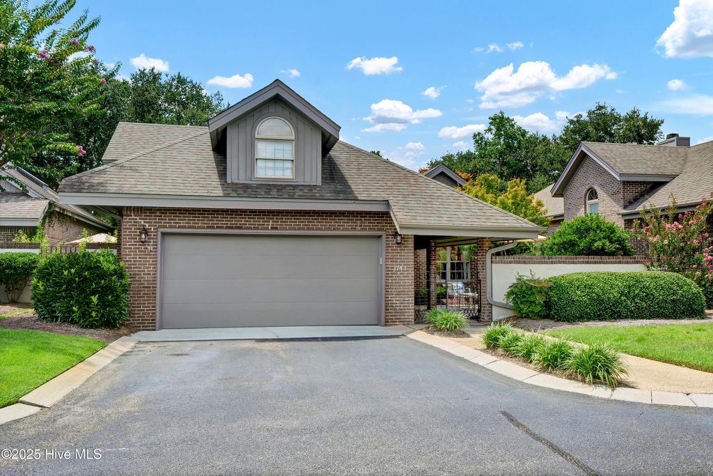 Photo of 3743 Reston Court, Wilmington, NC 28403 (MLS # 100522122)