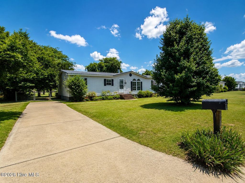 Photo of 104 Kayla Court, Jacksonville, NC 28540 (MLS # 100576147)