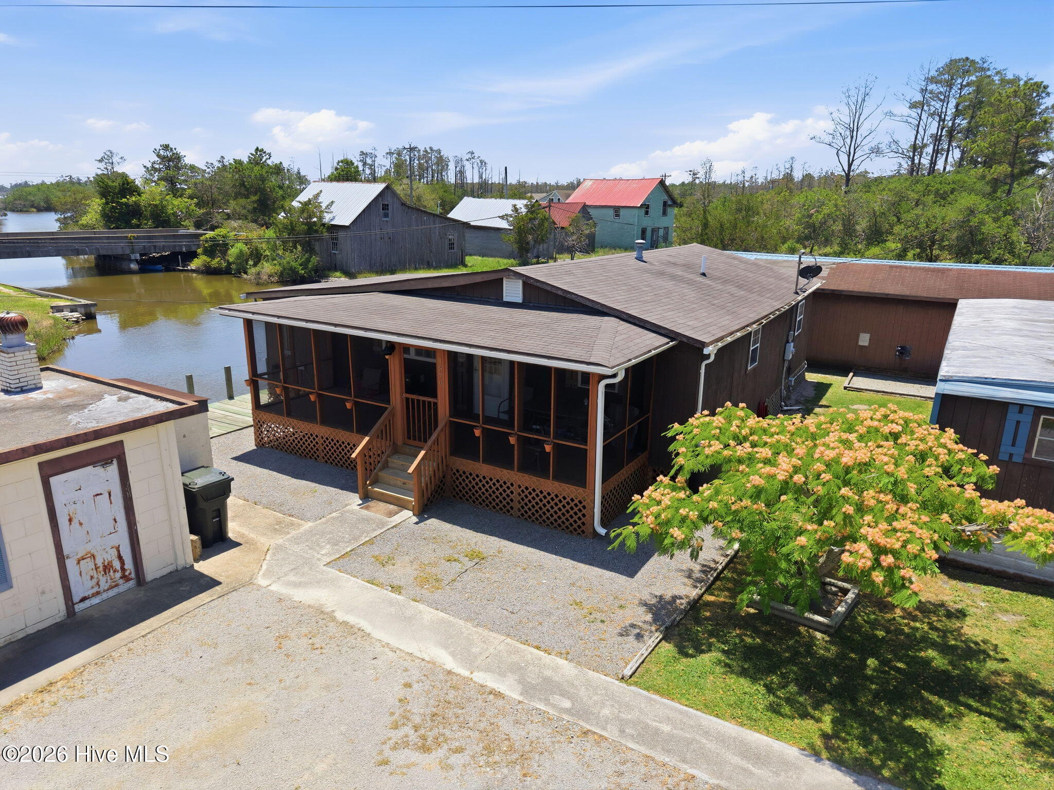 1556 Farrow Fork Road