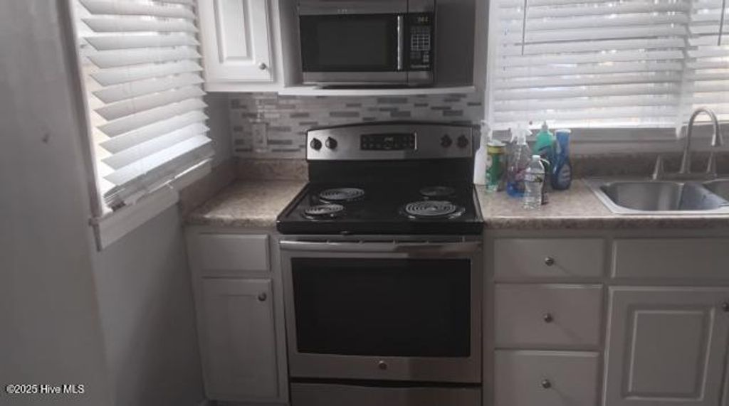 Photo of 4539 Us Highway 117 N, Pikeville, NC 27863 (MLS # 100544136)