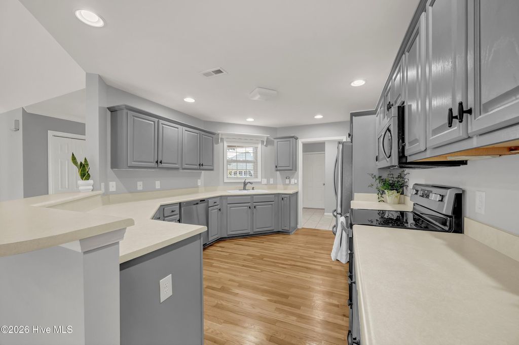 Photo of 3805 Daphine Drive, Wilmington, NC 28409 (MLS # 100552166)