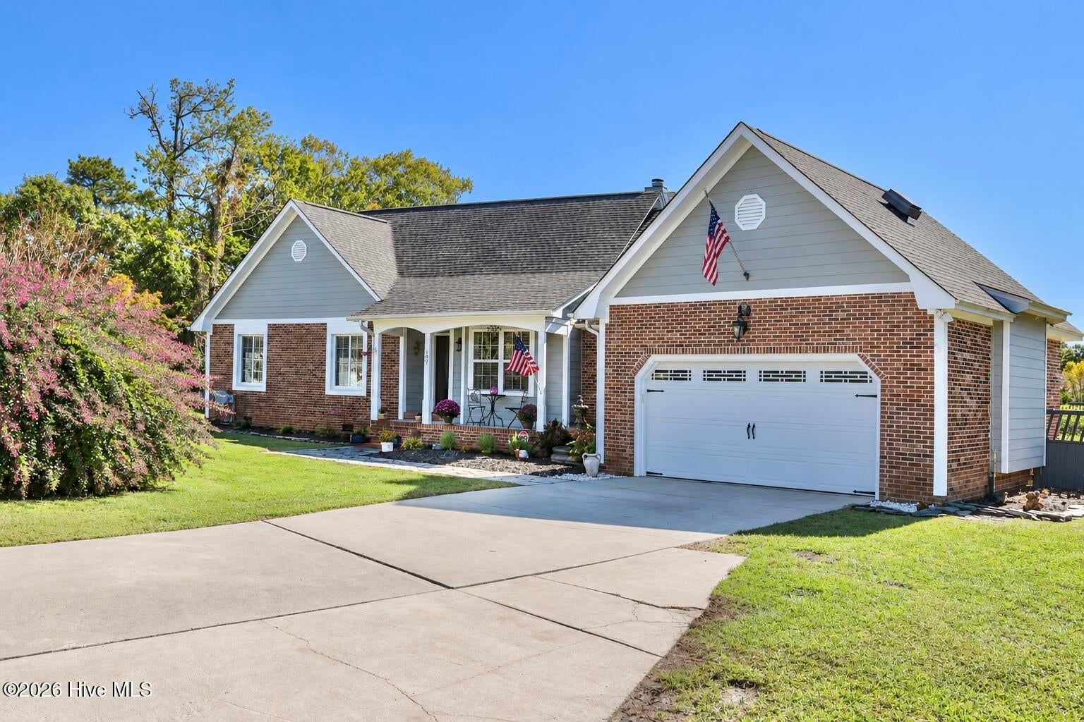 107 Bogey Court