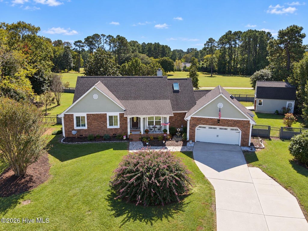 Photo of 107 Bogey Court, Hampstead, NC 28443 (MLS # 100612102)