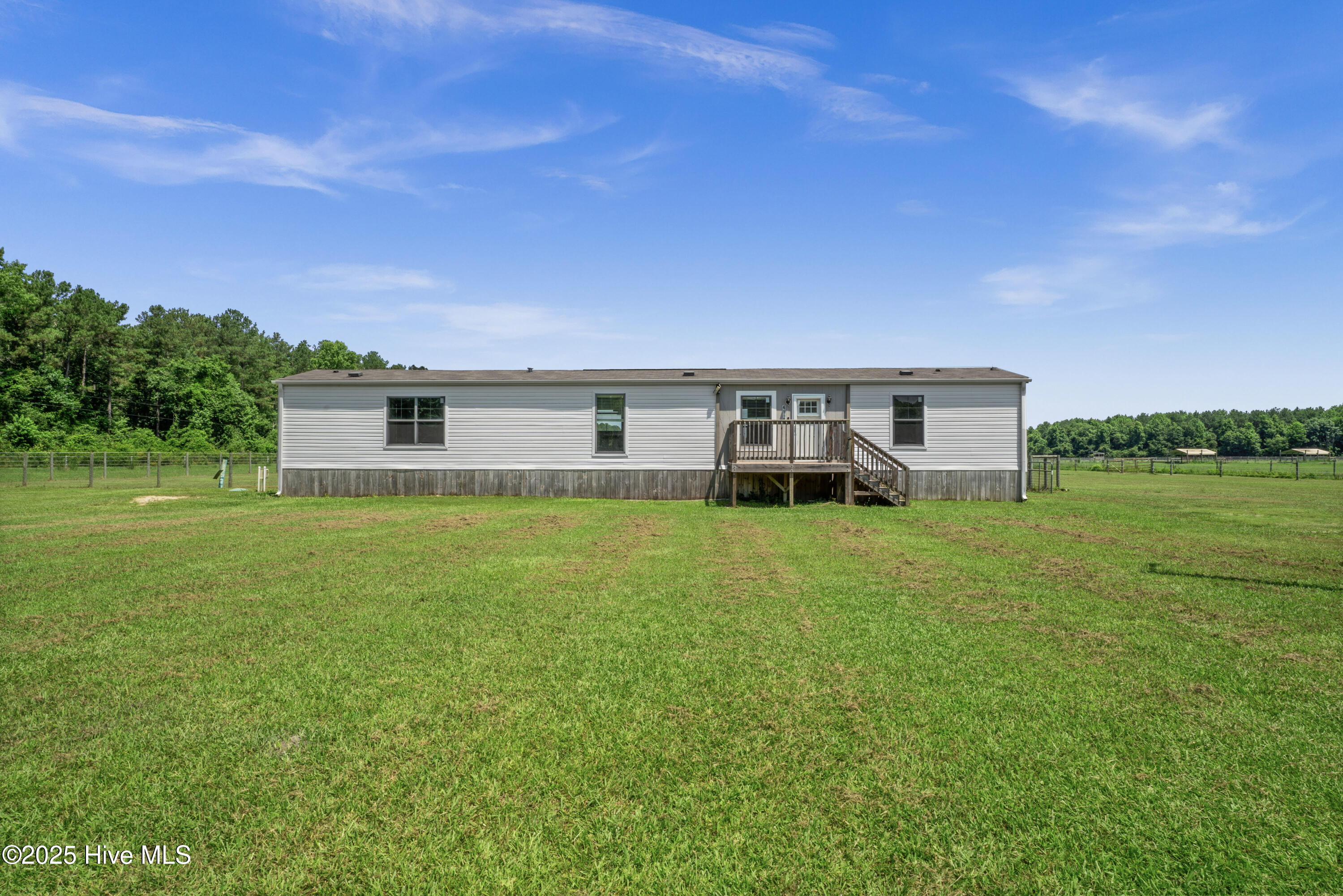 Burgaw, North Carolina 28425, United States, 3 Bedrooms Bedrooms, ,2 BathroomsBathrooms,Residential,Active,255899