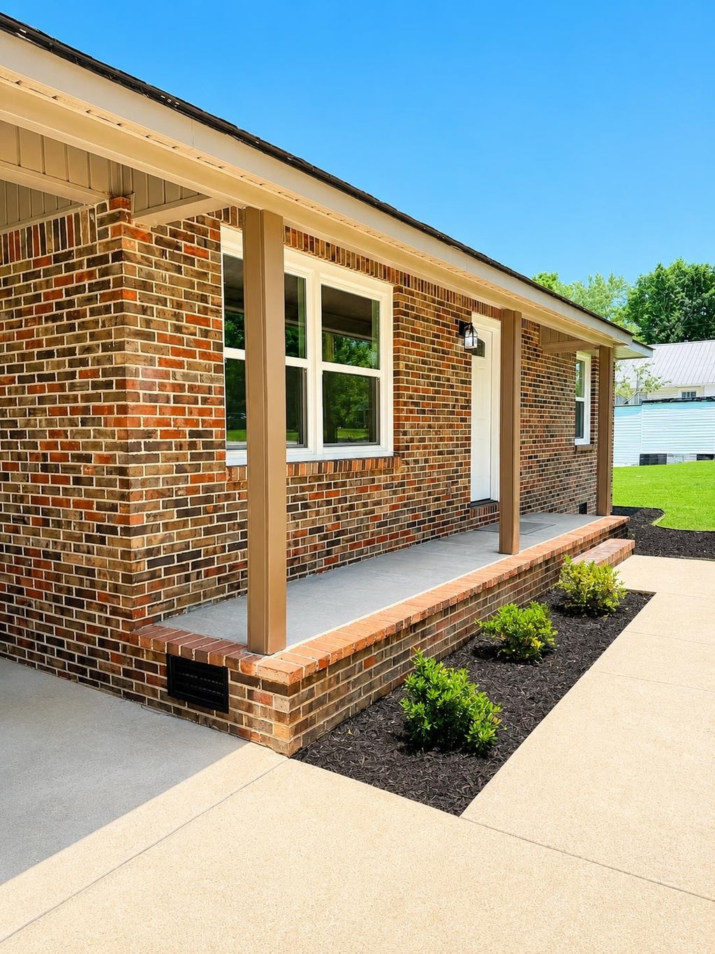 Photo of 611 Church St, Rogersville, AL 35652 (MLS # 529820)