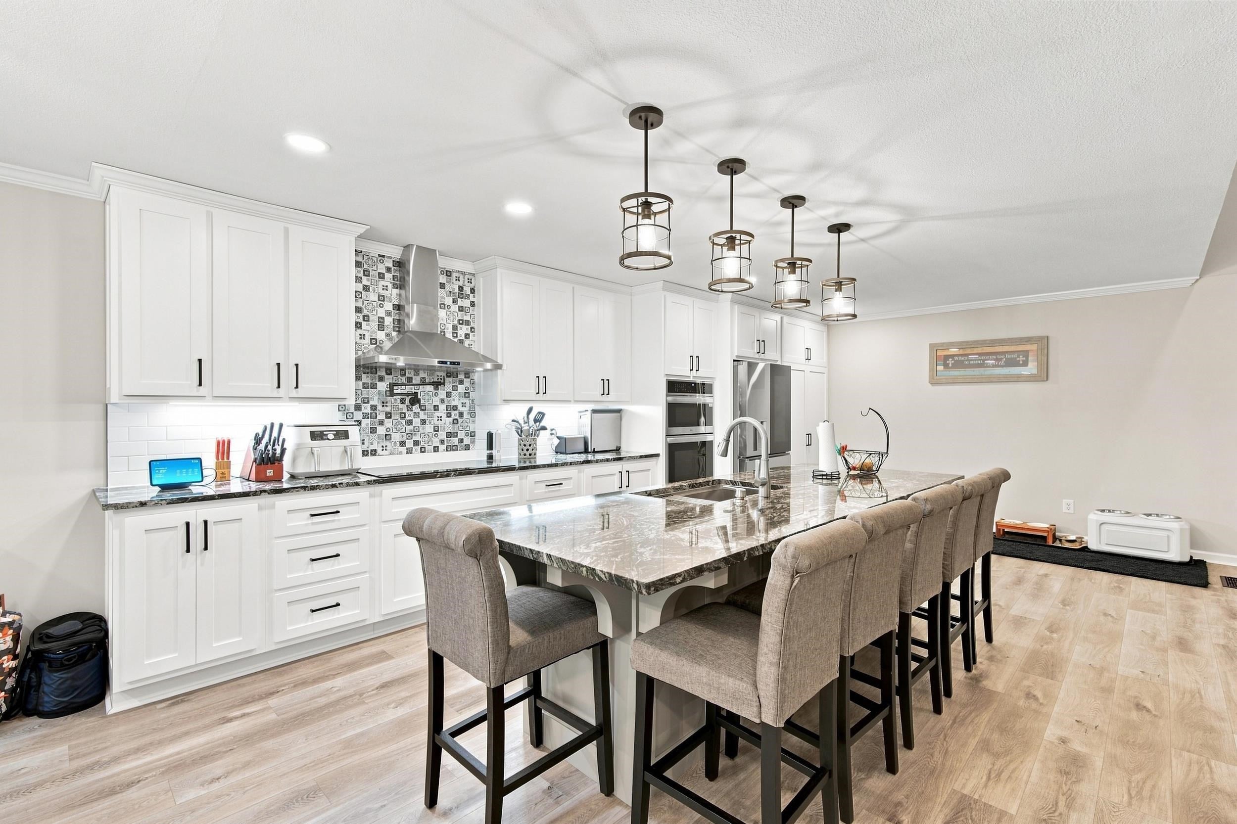 216 Maple Valley Cir
