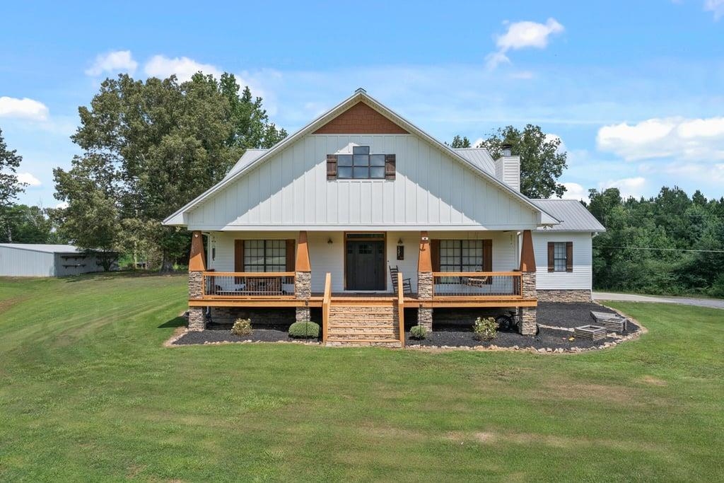 151 Co Rd 1711