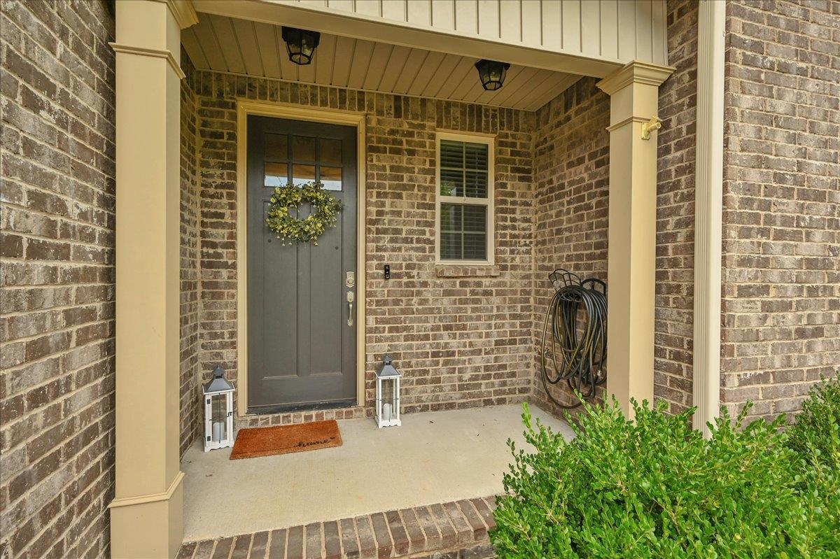 1473 Stonewater Dr NE