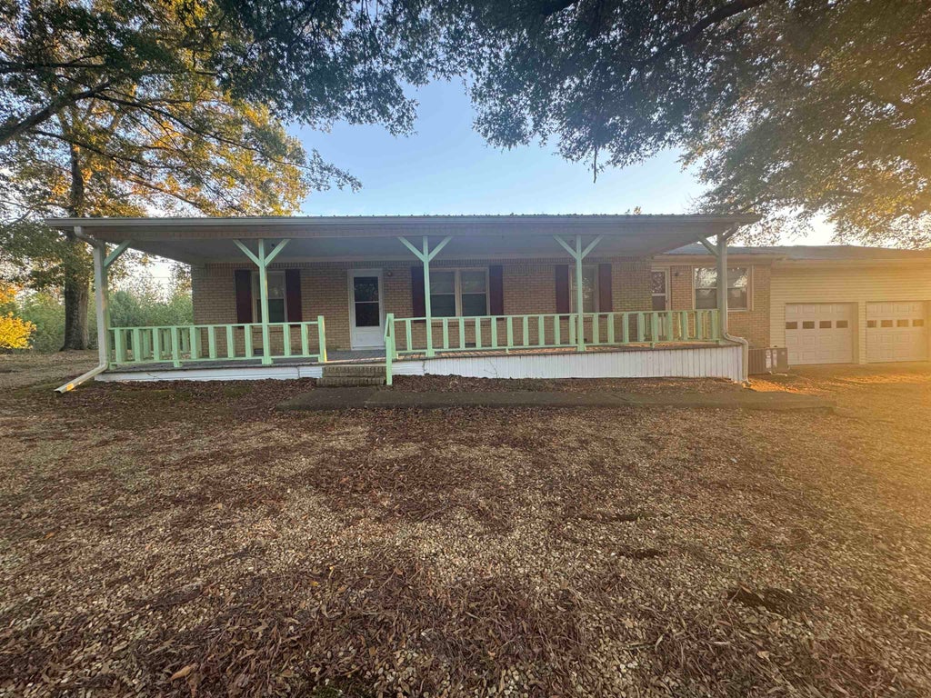 Photo of 2150 Co Hwy 75, Phil Campbell, AL 35581 (MLS # 531714)