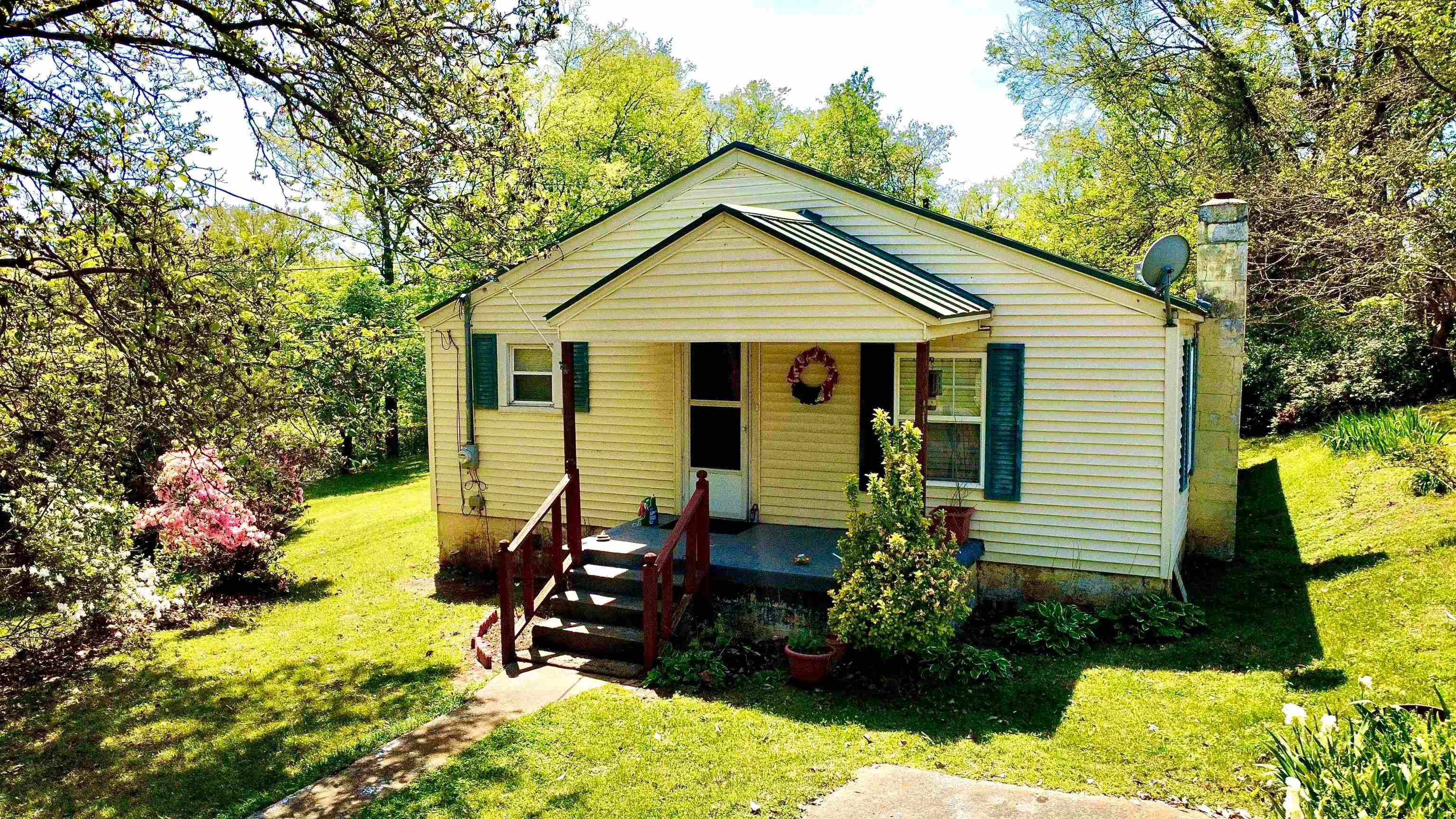 406 Patton St - Photo 3