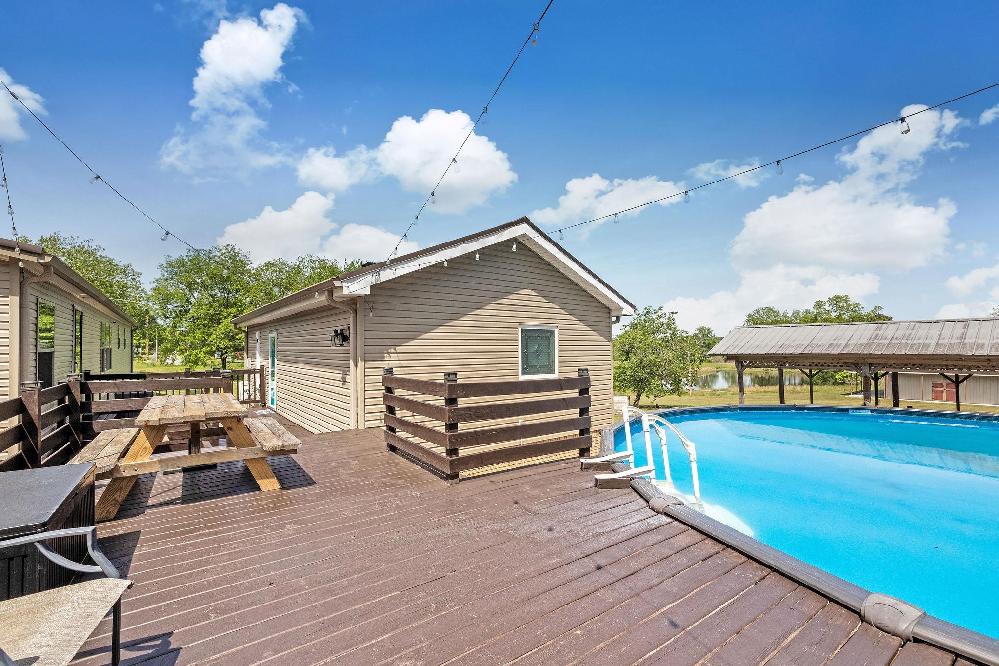 121 Co Rd 1474