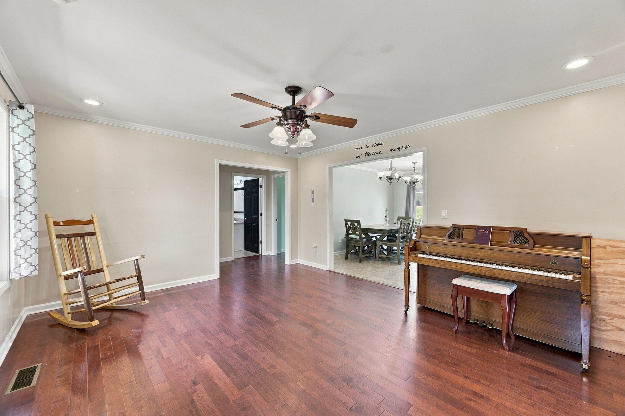 300 Co Rd 1292