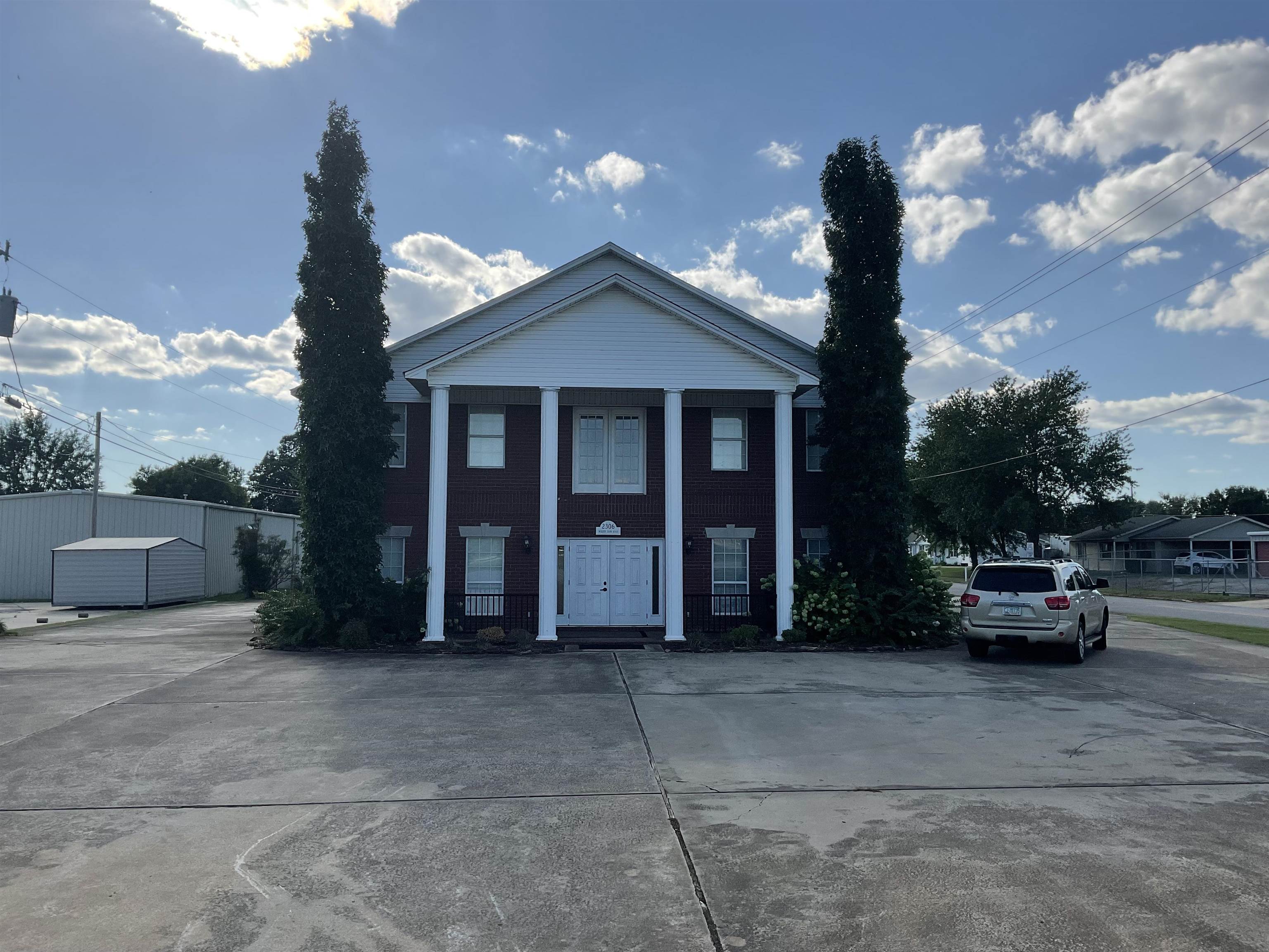 2306 S Wilson Dam Rd