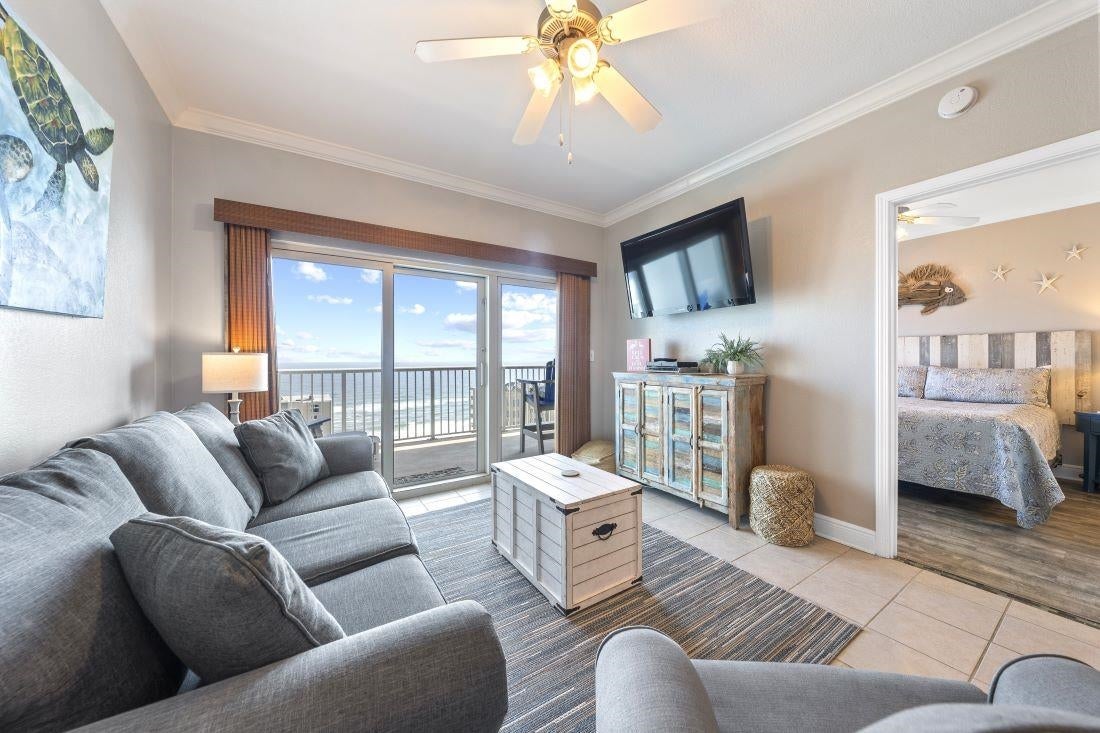 1010 W Beach Blvd 1202