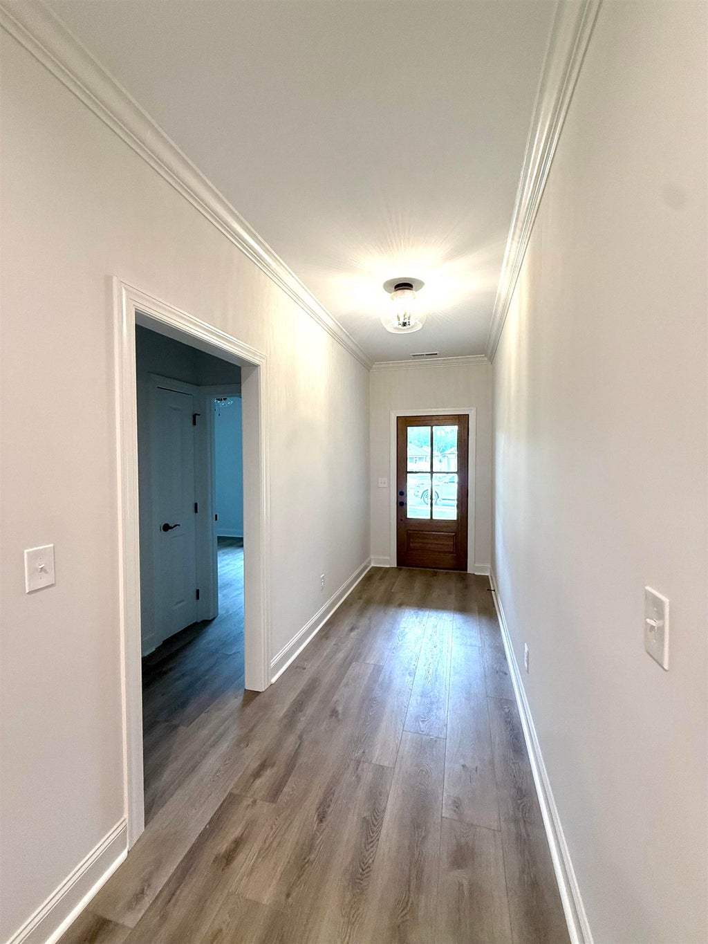 Photo of 129 Silver Leaf Ln, Florence, AL 35633 (MLS # 530253)