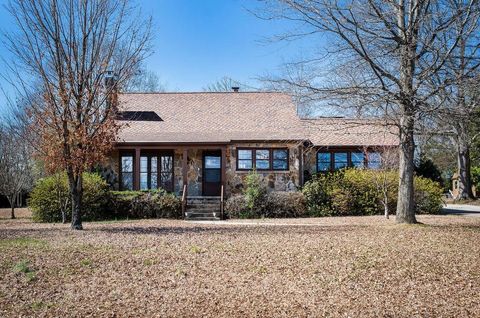 811 8th Ave SW Cullman AL 
