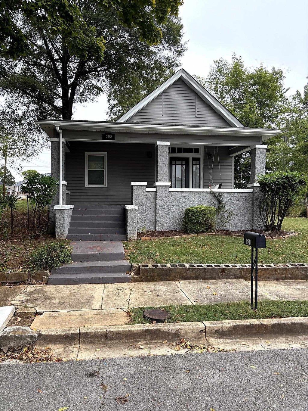 Photo of 500 Dover Ave, Sheffield, AL 35660 (MLS # 531880)