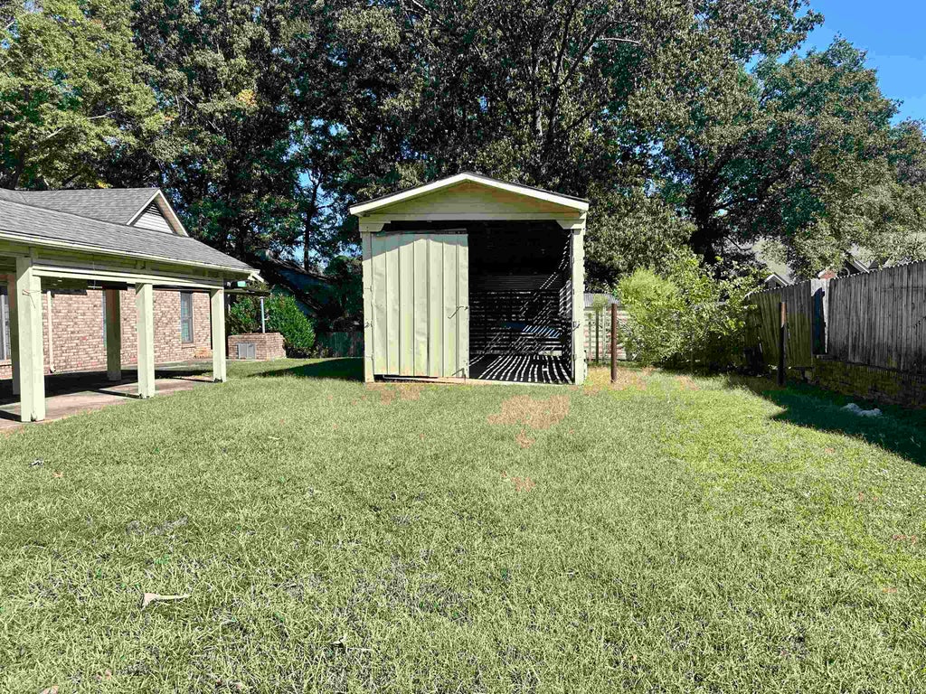 Photo of 507 Oak Hill Ave, Sheffield, AL 35660 (MLS # 531854)