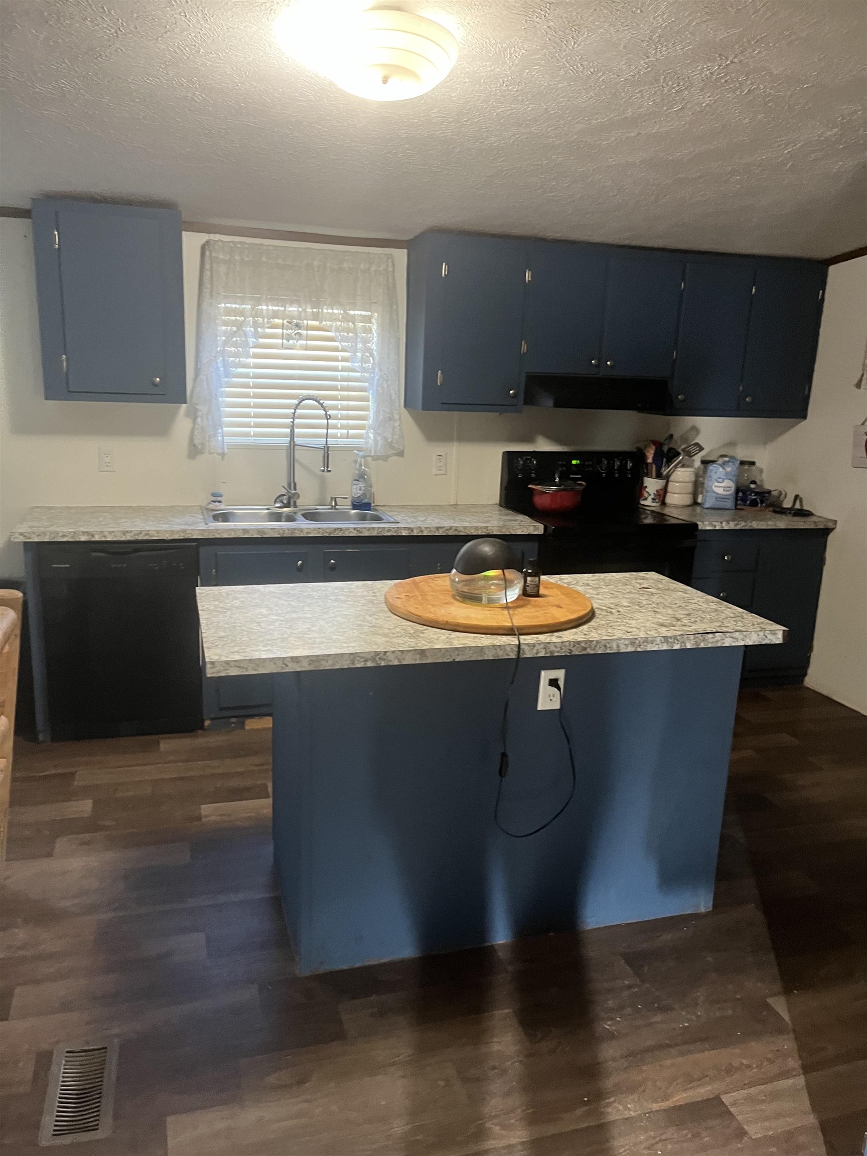 231 Co Rd 1374