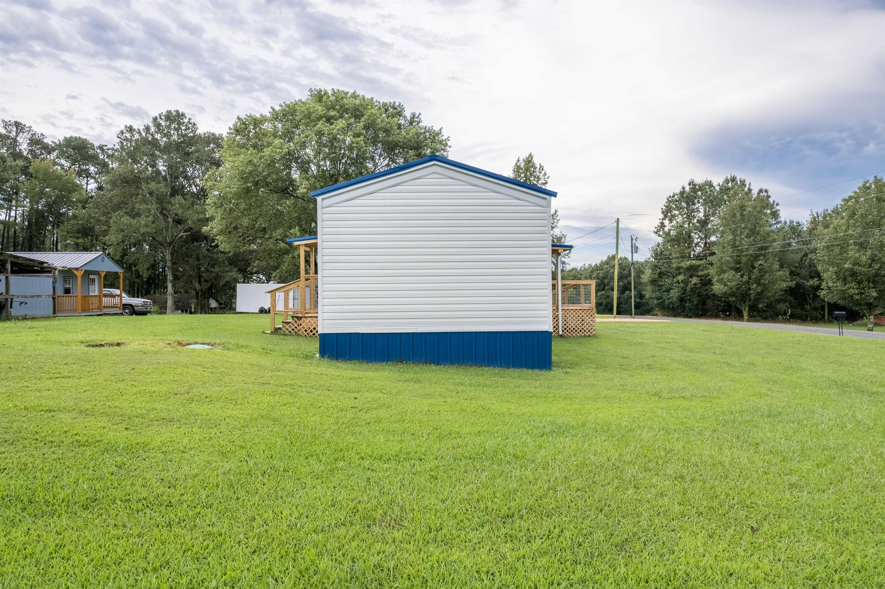 41 Co Rd 1691
