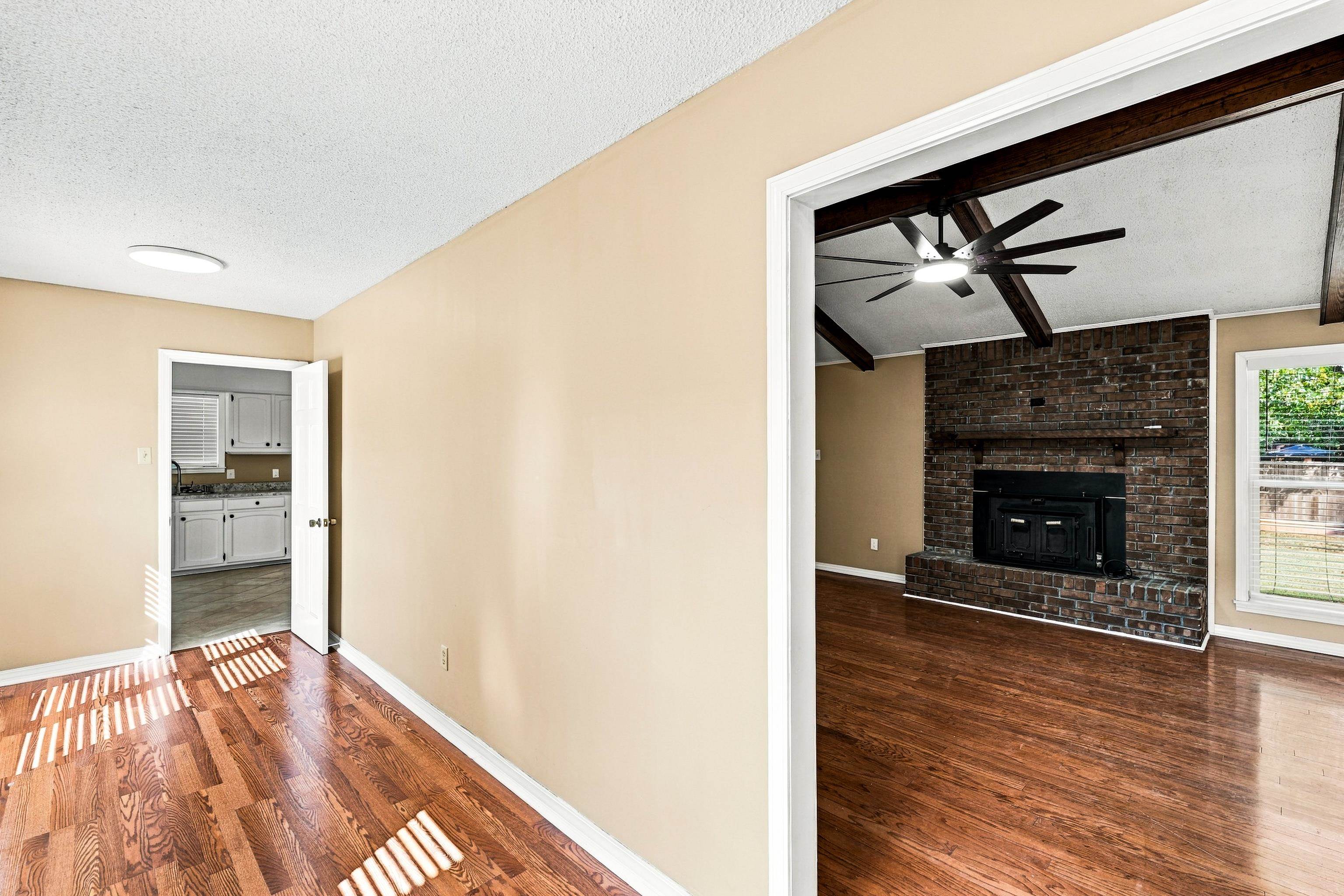 118 W Oak Hill Dr