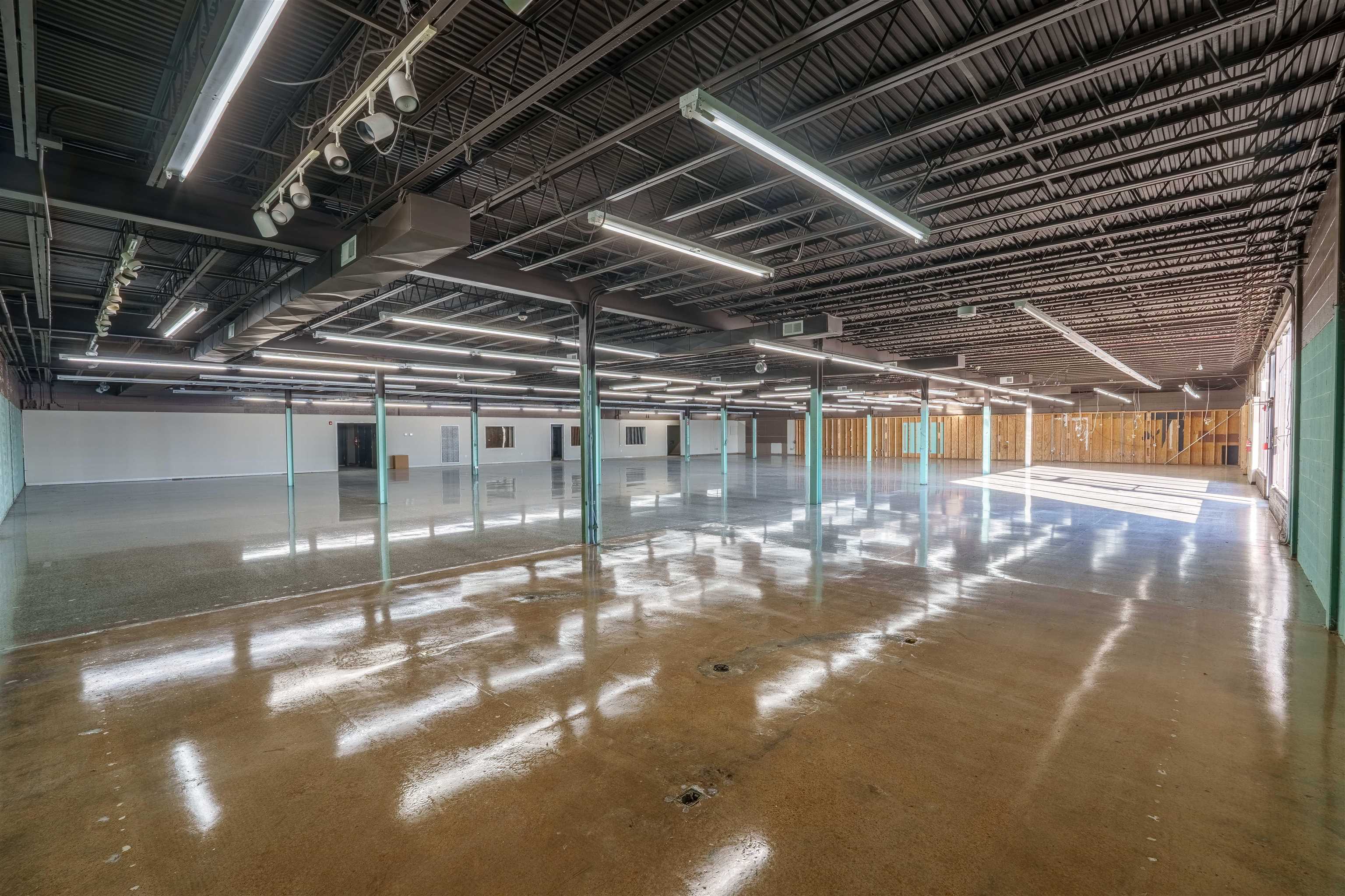 105 W Avalon Ave