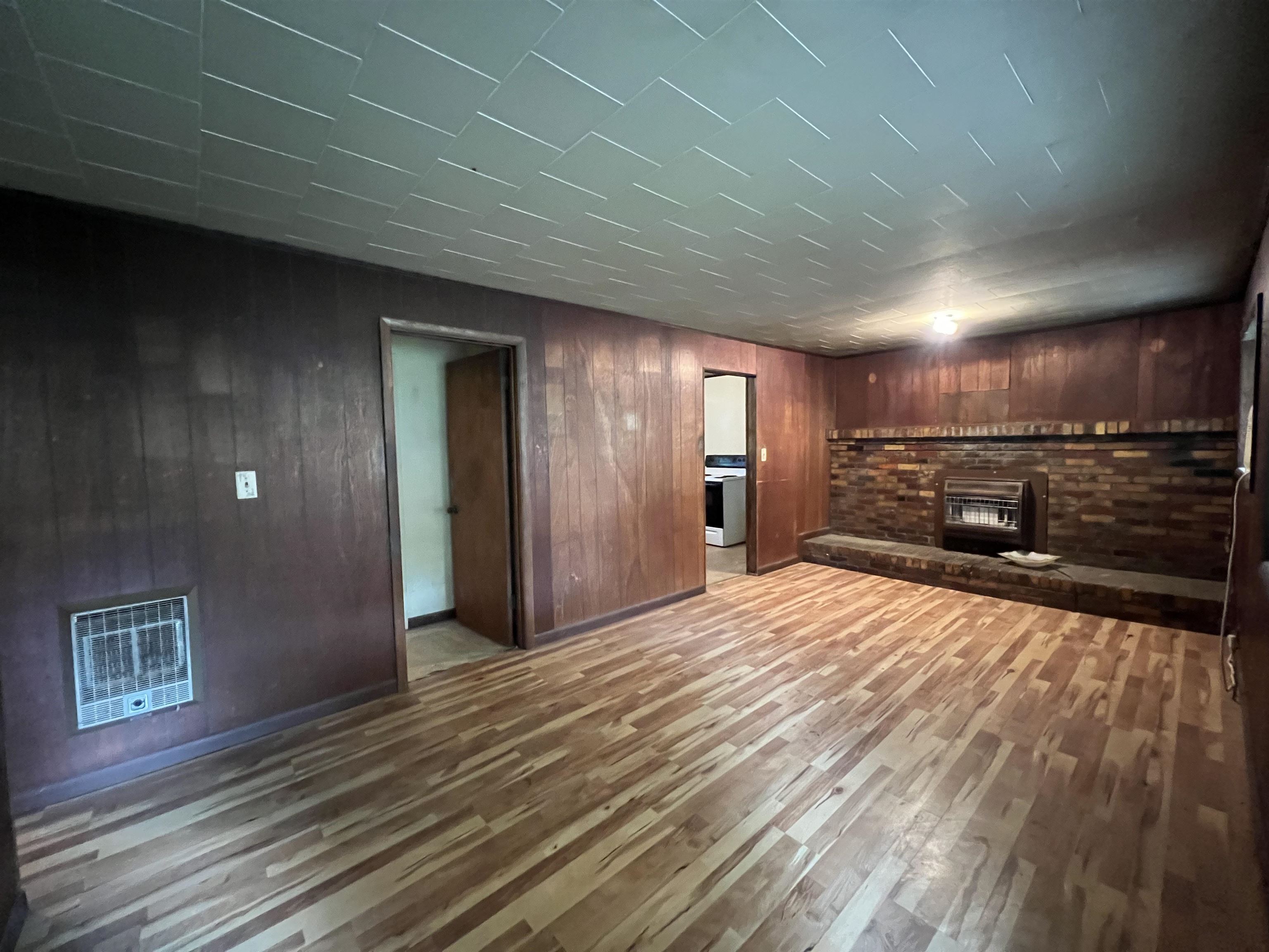 444 Ketchum Rd