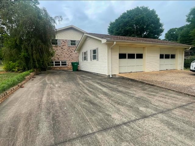 604 N Broad St - Photo 3