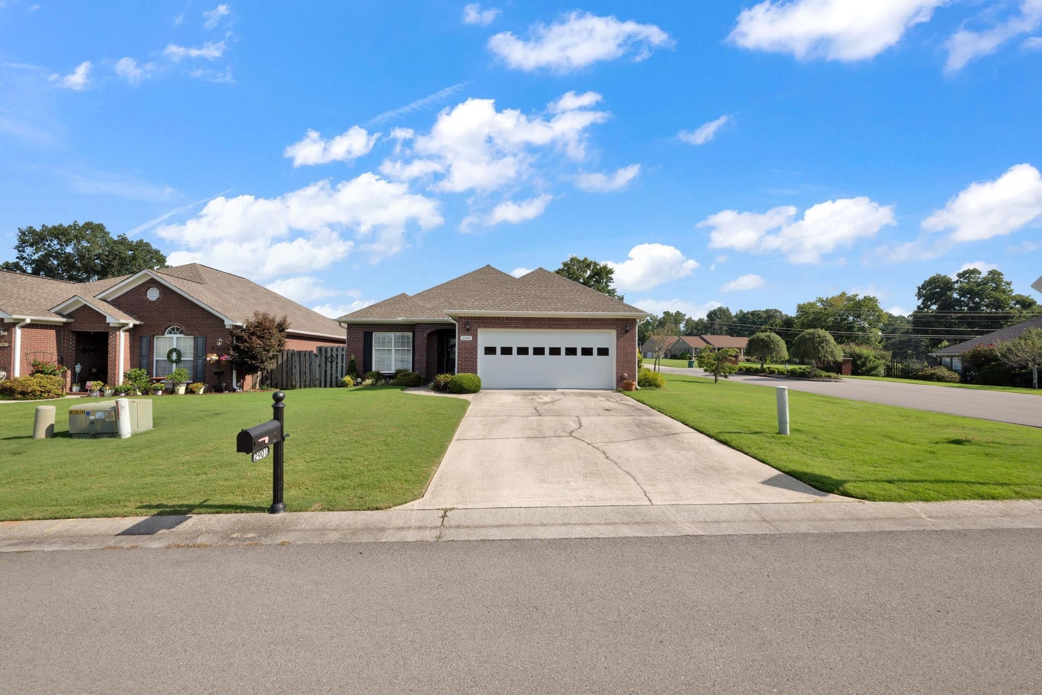 2901 Phelan Cir SE