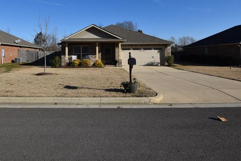 1119 Colonial Dr SW Cullman AL 35055