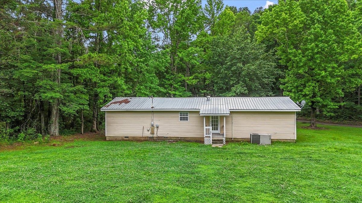 32 Co Rd 205